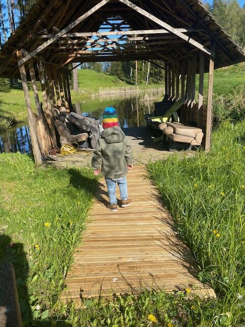 rollable wooden walkway with geotextile