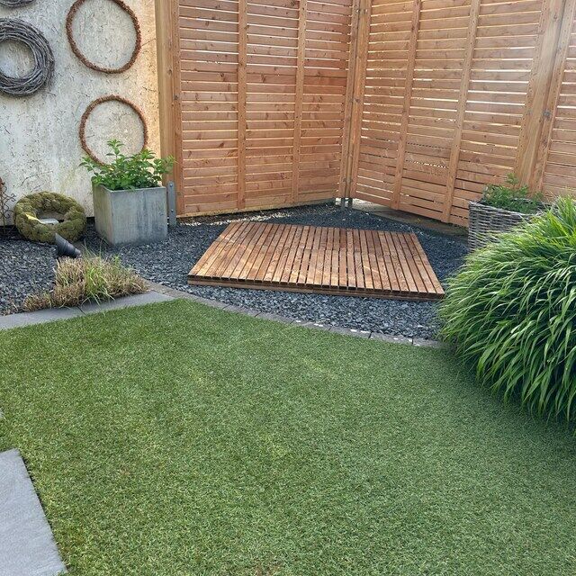 woode tiles for garden