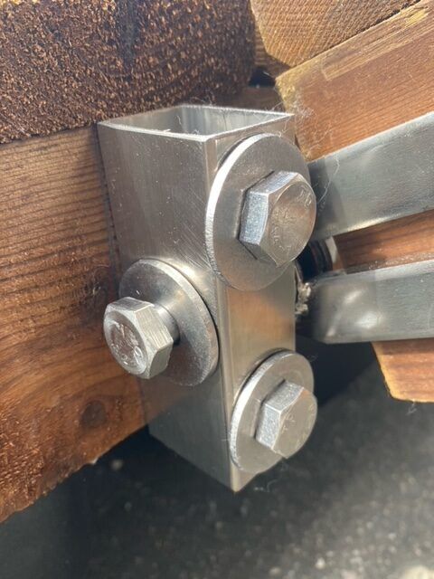 hinges-for-access-ramp-on-pontoon-rotated