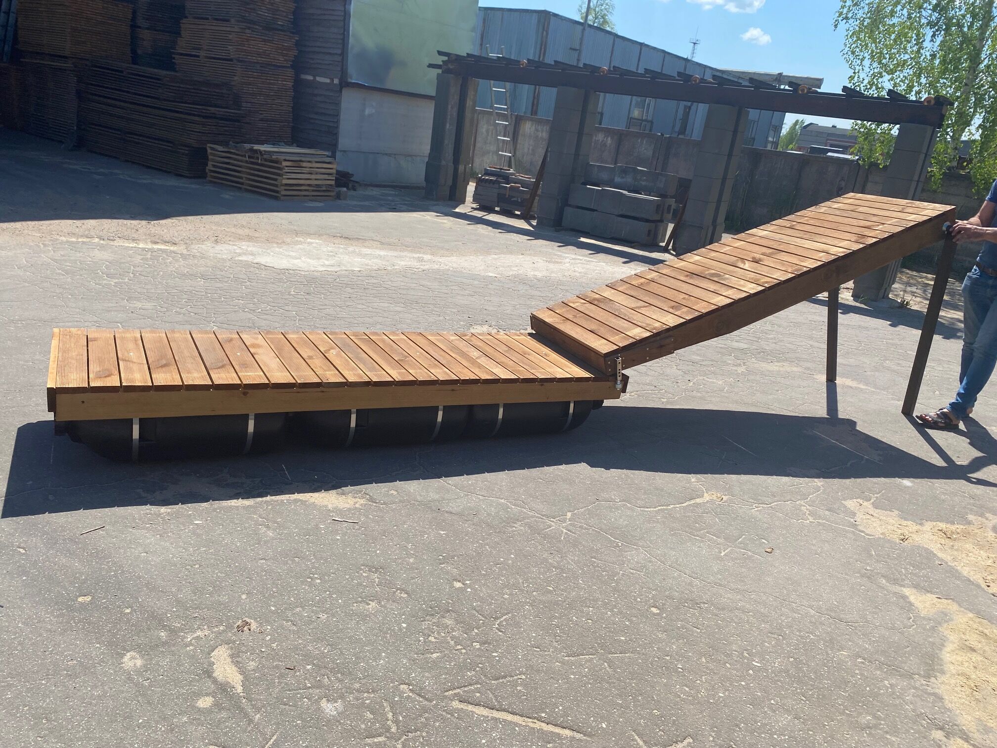 access ramp for water platforms