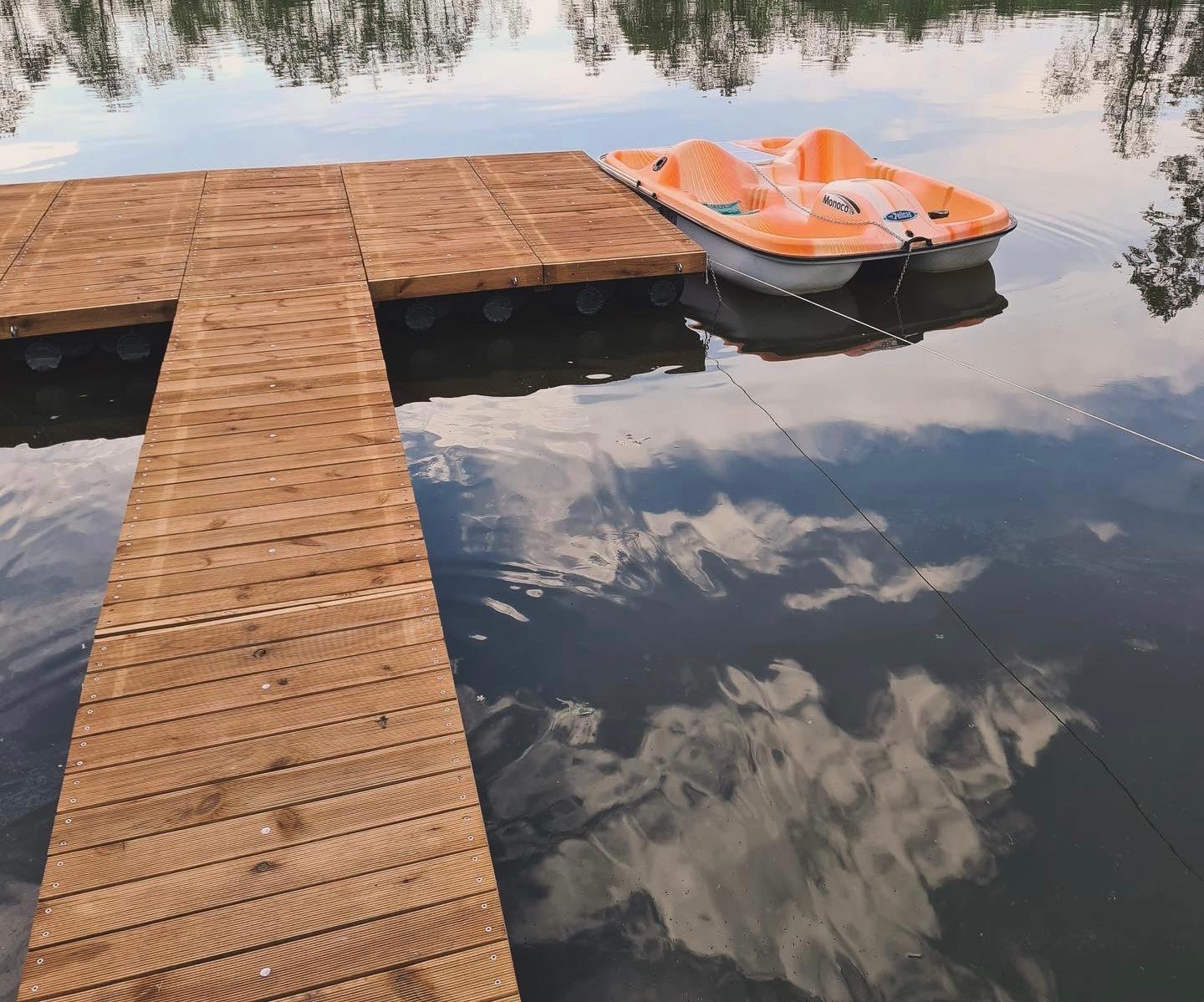 wooden pontoon, wooden floating deck,