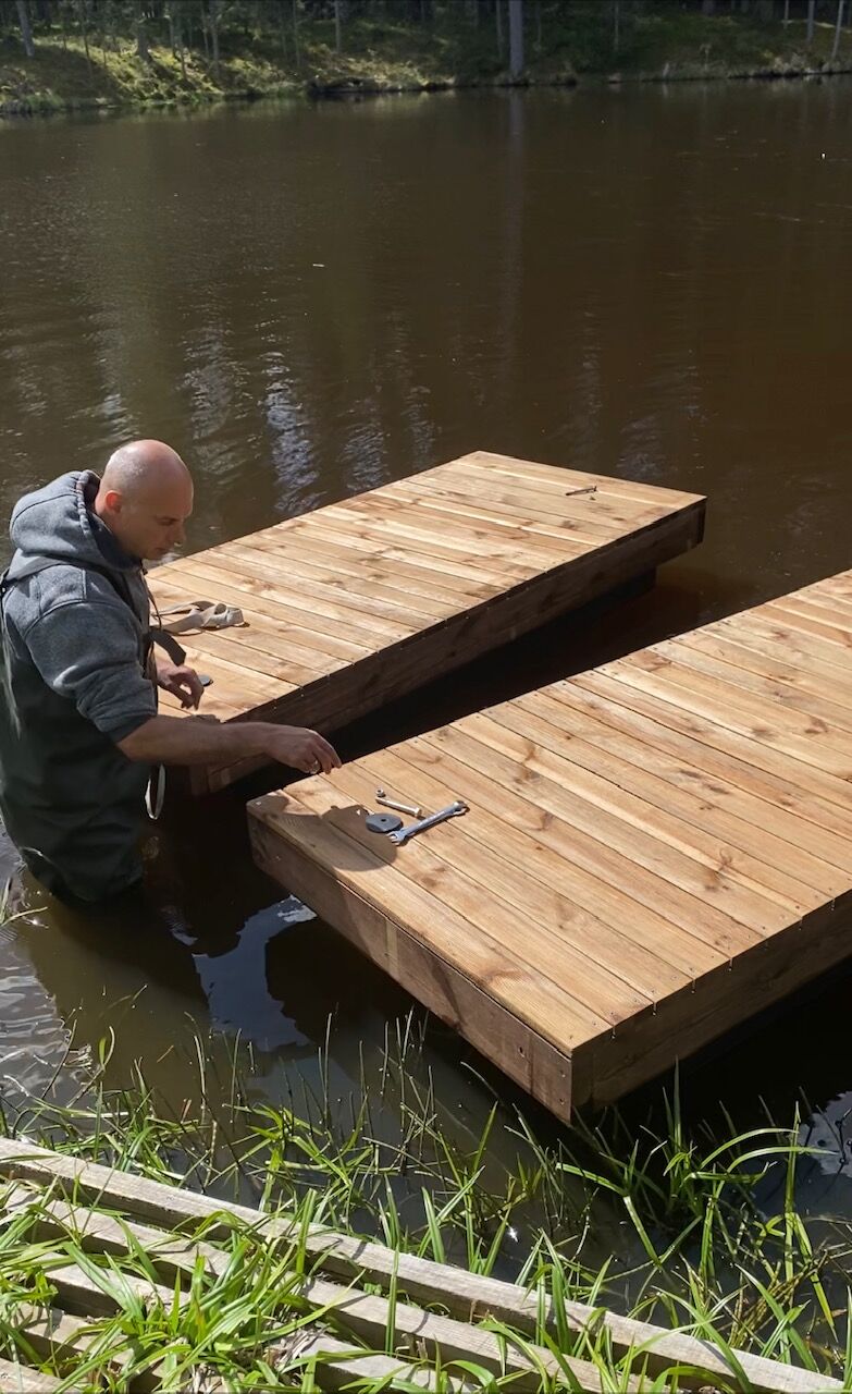 connecting floating decks