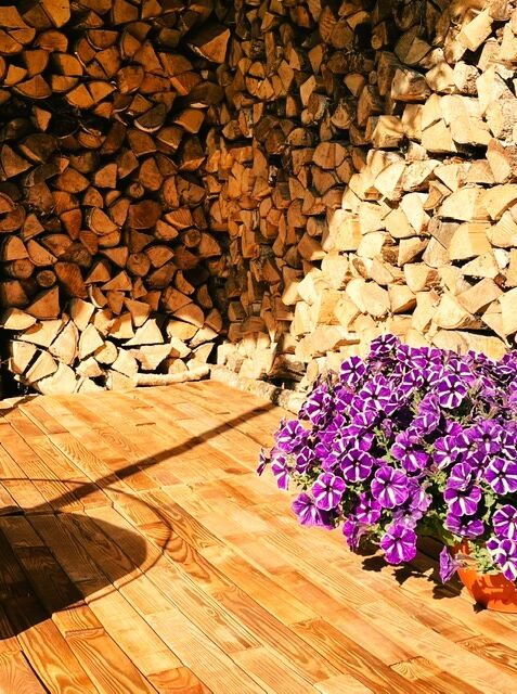 easy compatable wooden tile